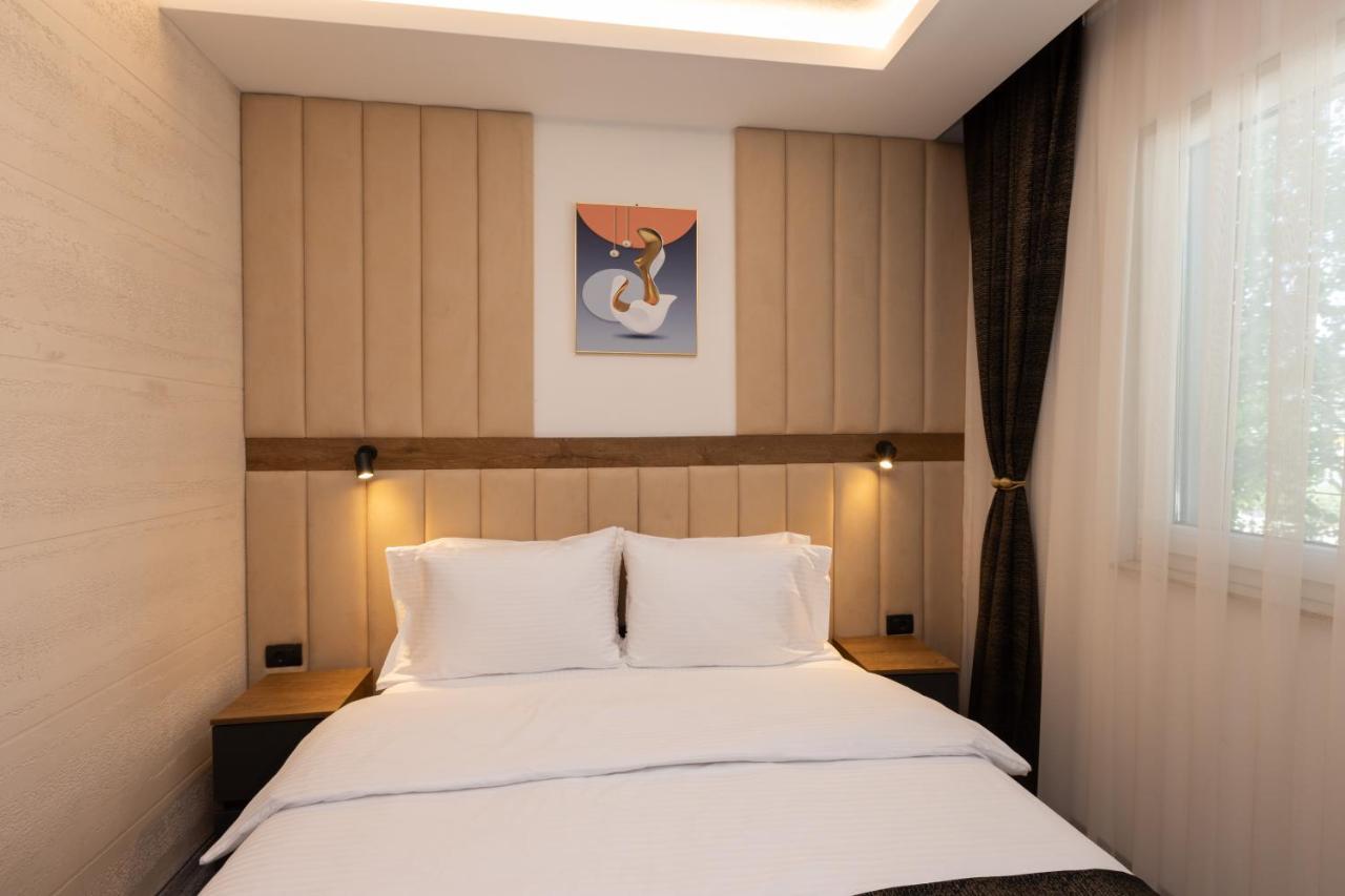 Hotel M Star 新帕扎尔 外观 照片