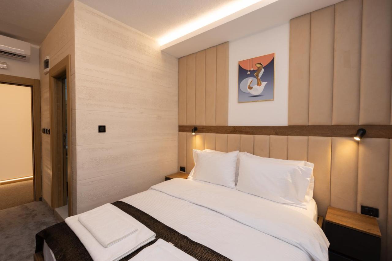 Hotel M Star 新帕扎尔 外观 照片