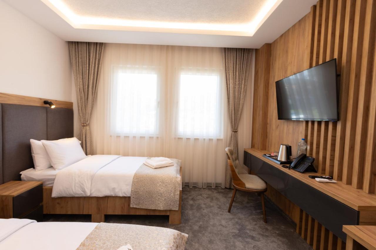 Hotel M Star 新帕扎尔 外观 照片