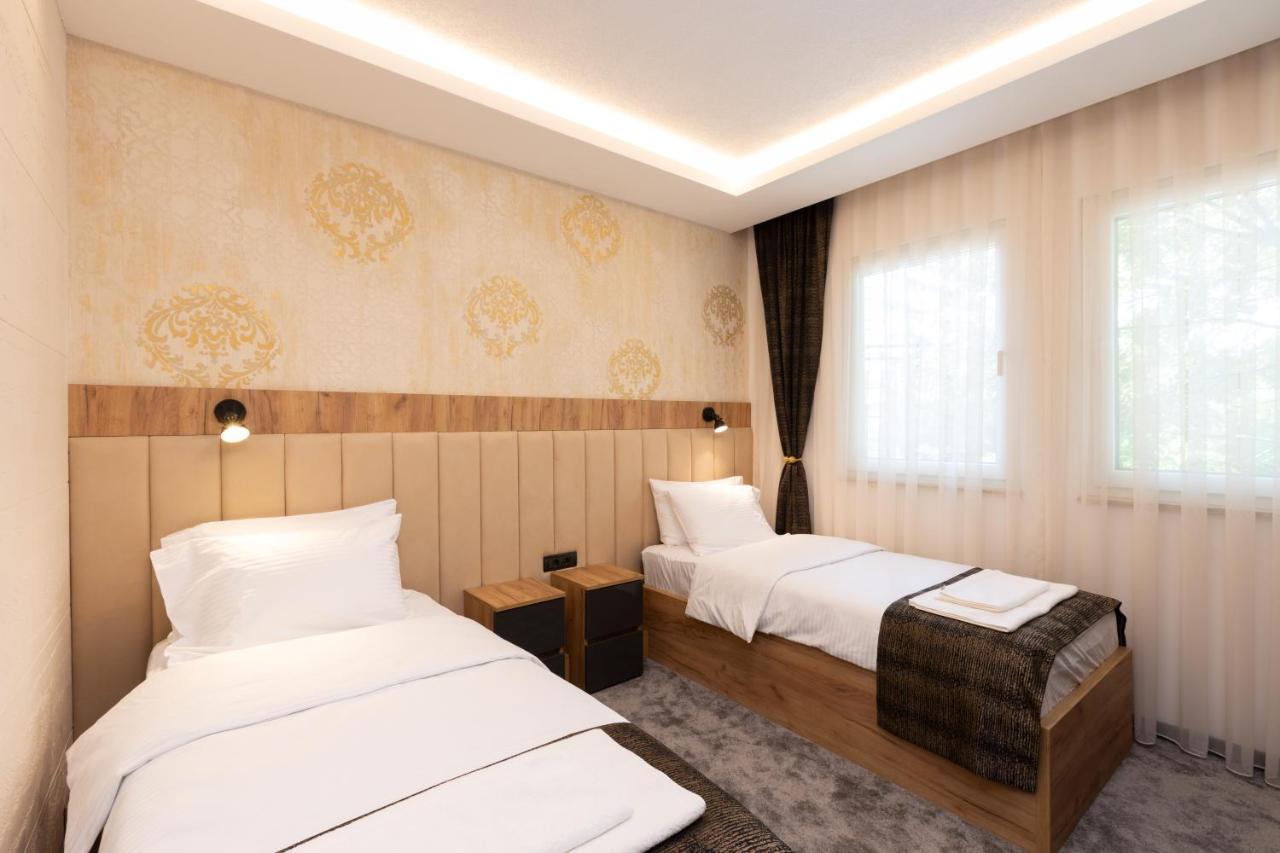 Hotel M Star 新帕扎尔 外观 照片