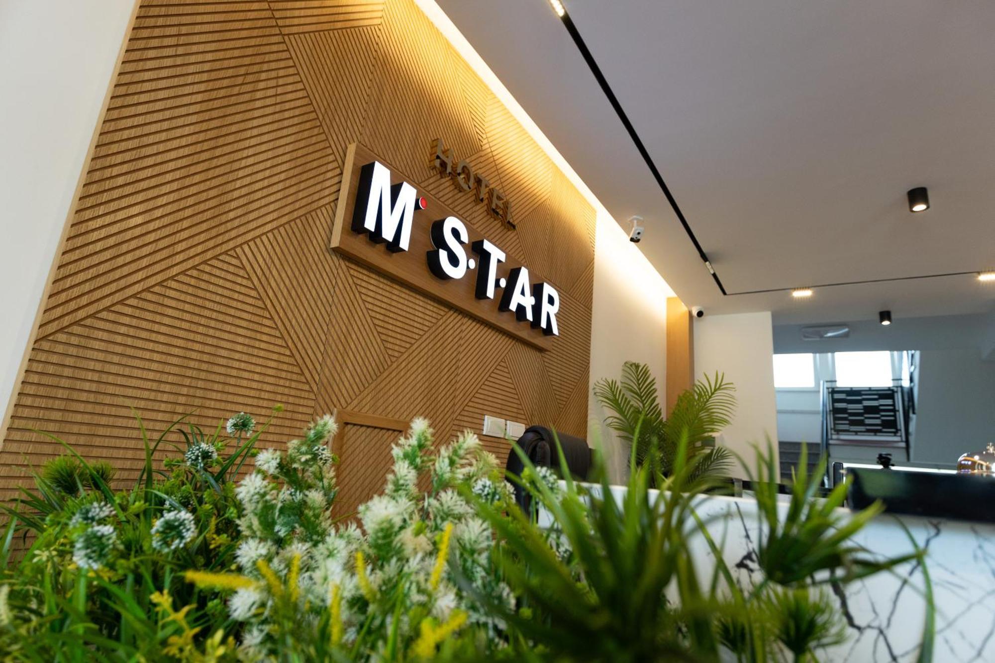 Hotel M Star 新帕扎尔 外观 照片